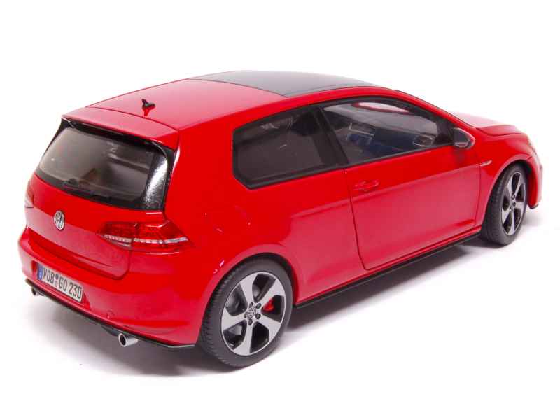 76211 Volkswagen Golf VII GTi 3 Doors 2013