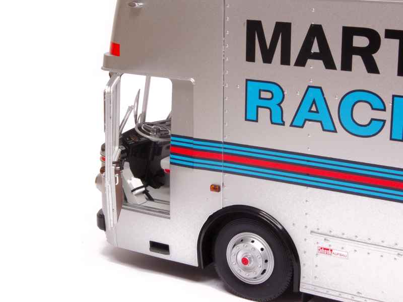 76417 Mercedes O317 Renntransporter Porsche