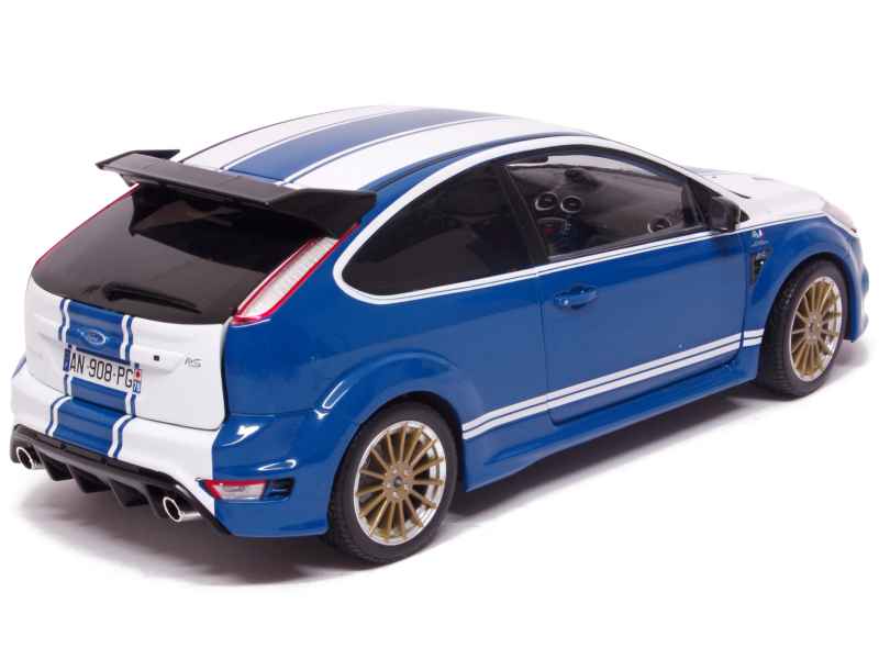 76454 Ford Focus RS 2010