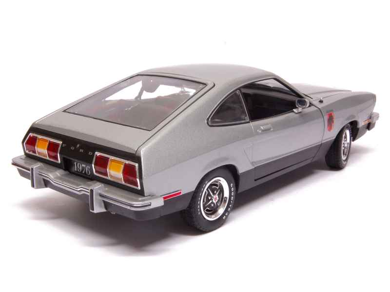 76530 Ford Mustang II 1975