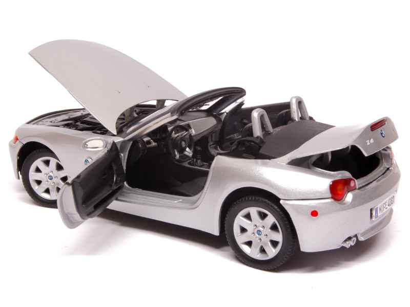 76889 BMW Z4 Roadster/ E85 2002