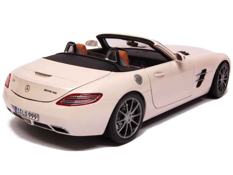 76922 Mercedes SLS AMG/ A197 Roadster 2011