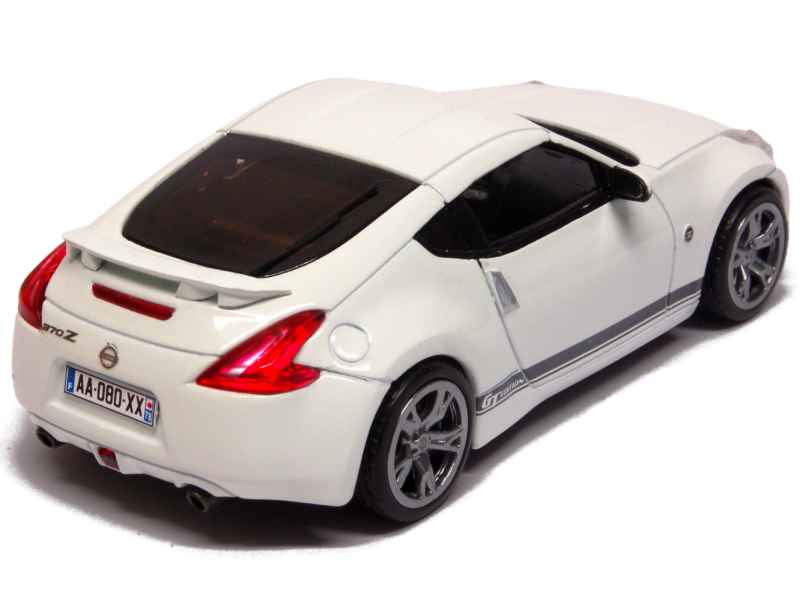 77120 Nissan 370Z GT Edition 2011