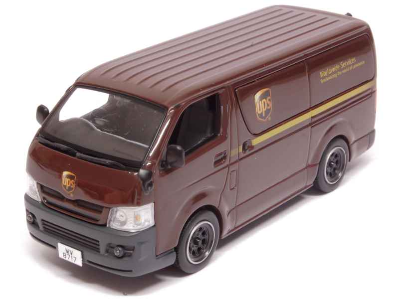 77122 Toyota Hiace Delivery Van 2007