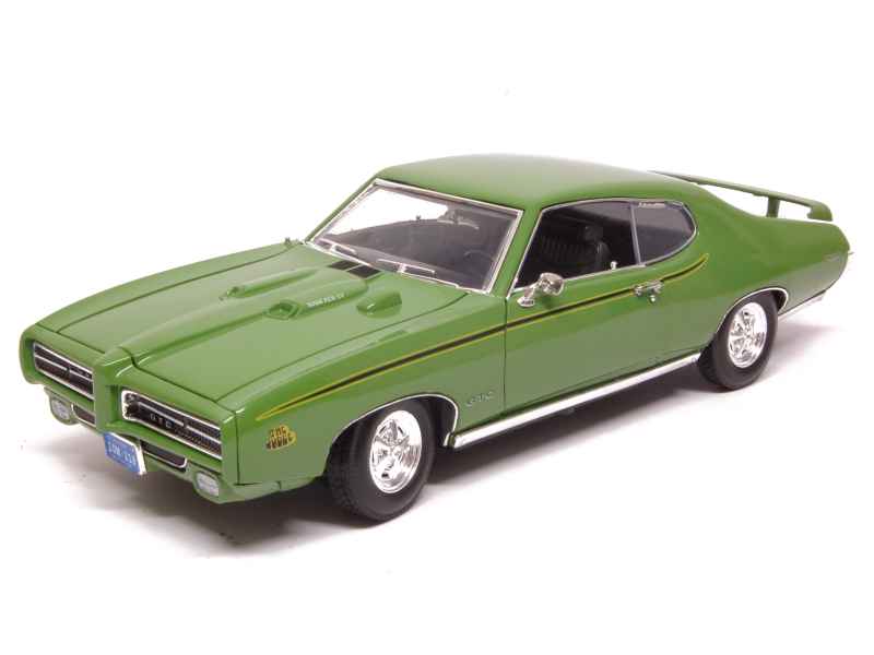 PONTIAC GTO THE JUDGE 1969 vert métal foncé o 1/18 AMERICAN MUSCLE ERTL voiture