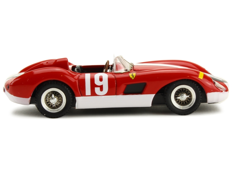77382 Ferrari 500 TRC Nurburgring 1957