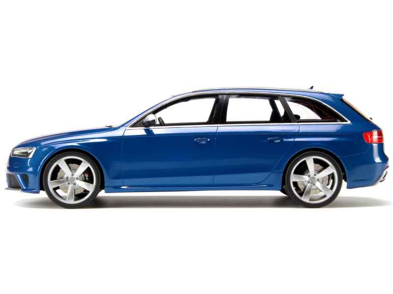77481 Audi RS4 Avant 2012