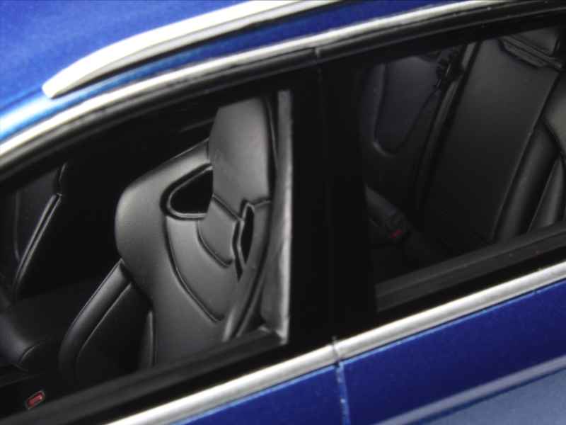 77481 Audi RS4 Avant 2012