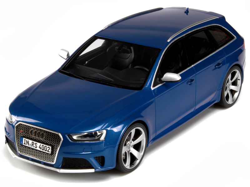 77481 Audi RS4 Avant 2012