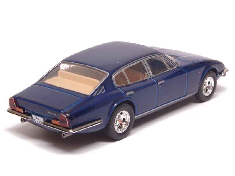 77919 Divers Monica 560 V8 1974