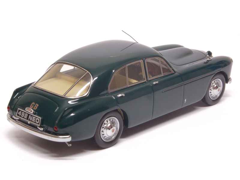 77924 Bristol 405 1955
