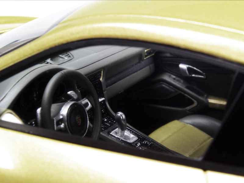 77998 Porsche 911/991 Turbo Exclusive 2014