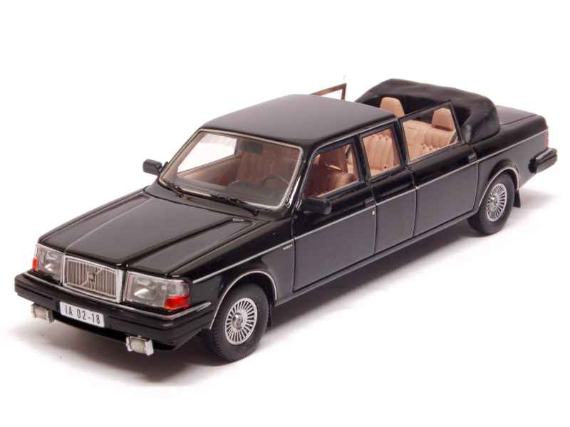 78294 Volvo 264 Nilsson Landaulet DDR 1981