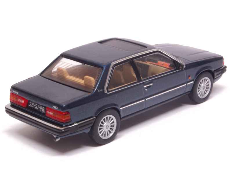78525 Volvo 780 Bertone 1977