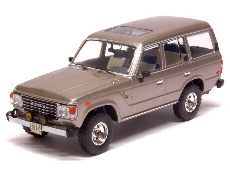 Norev Collection Japon 1/43 – Toyota Land Cruiser 1982 – Occasion Très Bon état + Boîte