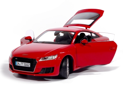 Audi - TT Coupé 2014 - Minichamps - 1/18 - Autos Miniatures Tacot
