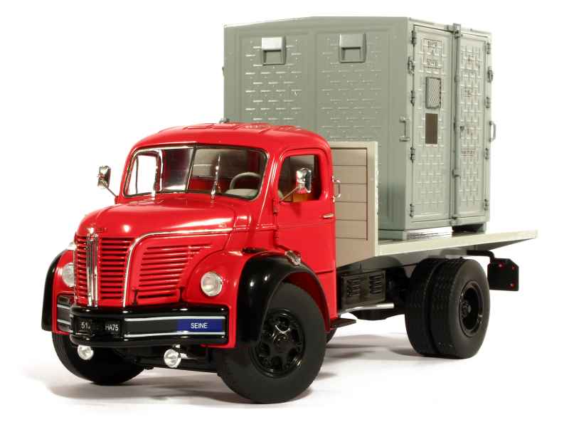 Hachette 1:43 Berliet Stradair Autocar Année de construction 1965 blanc