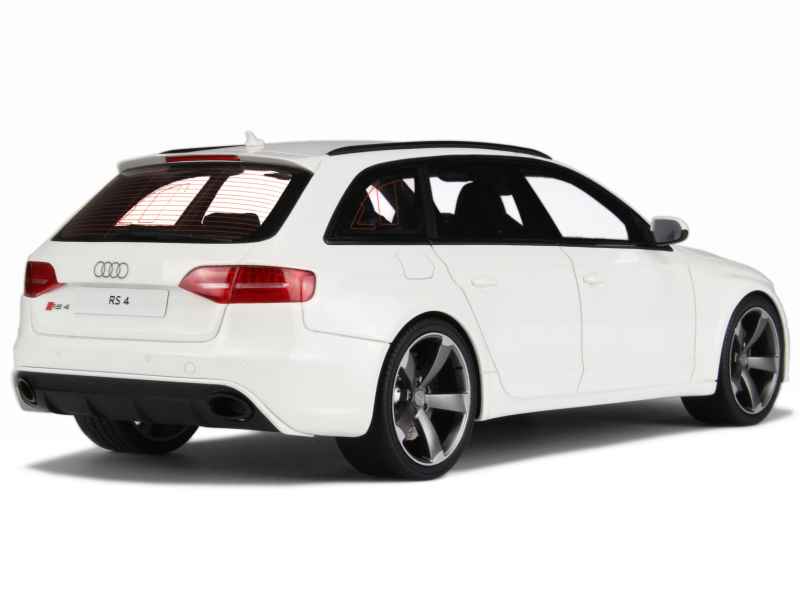79054 Audi RS4 Avant 2012