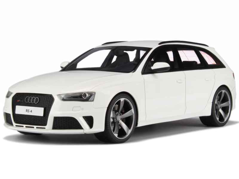 79054 Audi RS4 Avant 2012
