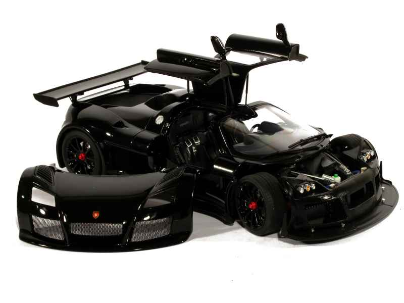 79117 Gumpert Apollo S 2005