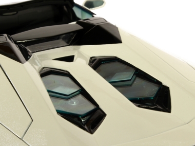 79119 Lamborghini Aventador LP 700-4 Roadster 2013