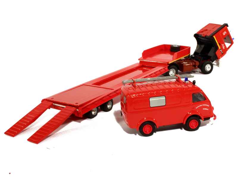 79326 Renault R385 TI Pompiers Porte Engin
