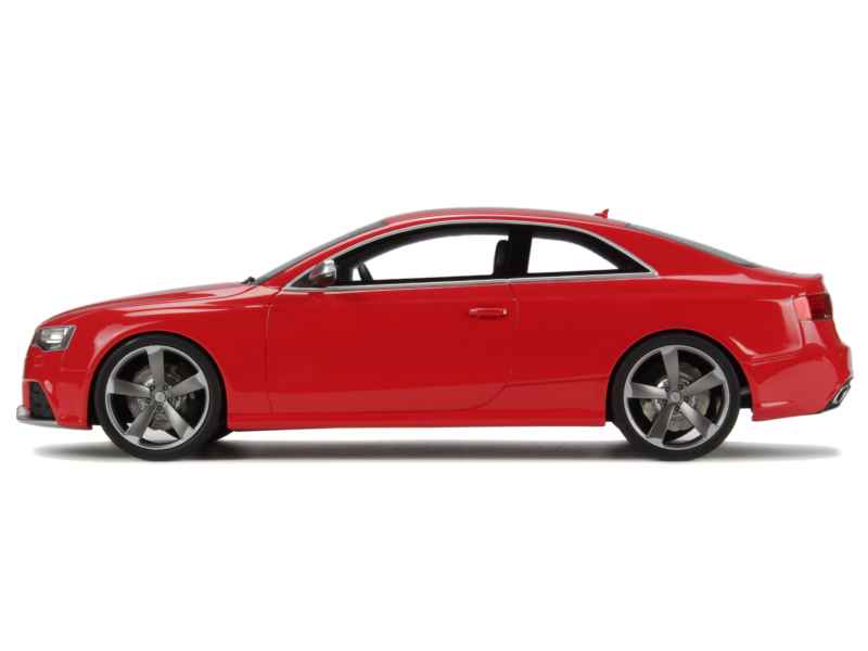 79330 Audi RS5 Coupé 2014