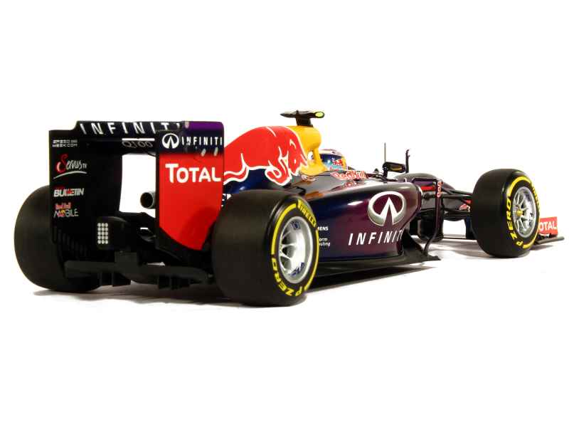 79348 Red Bull RB10 Renault 2014