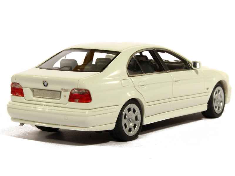 79363 BMW 520i/ E39 2002