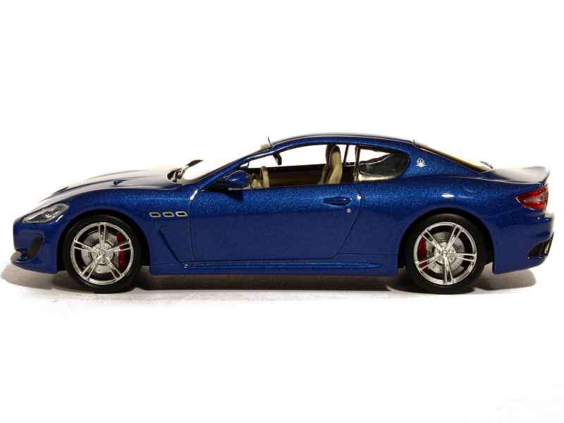 79376 Maserati GranTurismo MC GT4 2010