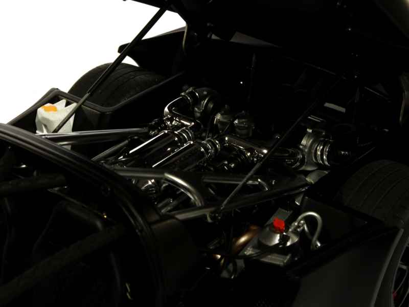 79420 Hennessey Venom GT 2010