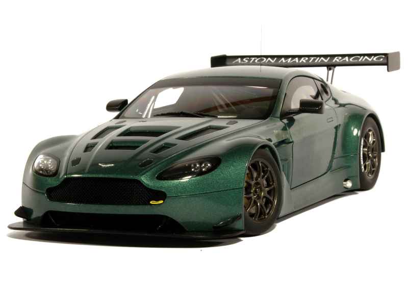 79423 Aston Martin Vantage V12 GT3 2013