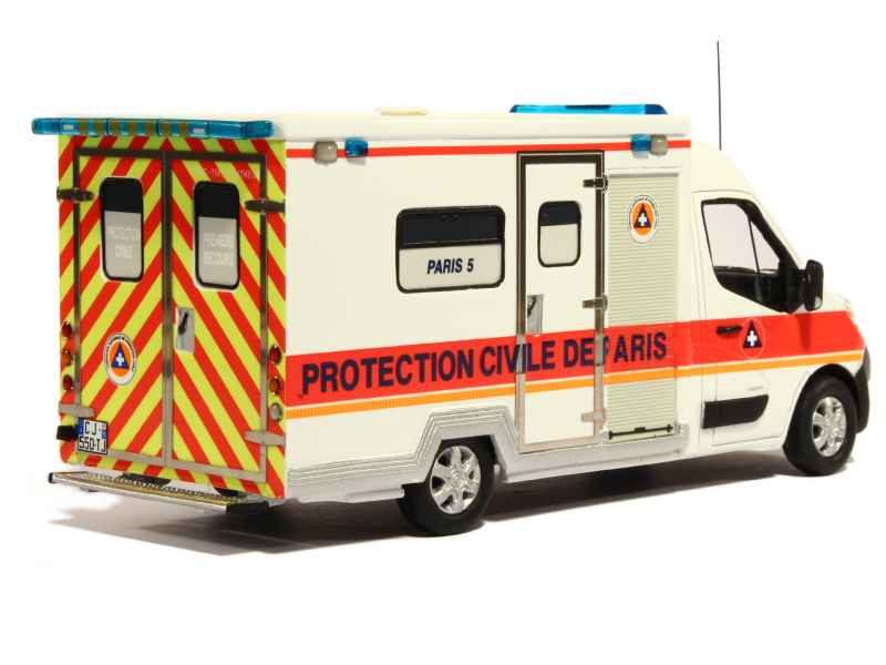 79426 Renault Master III Caisson Ambulance