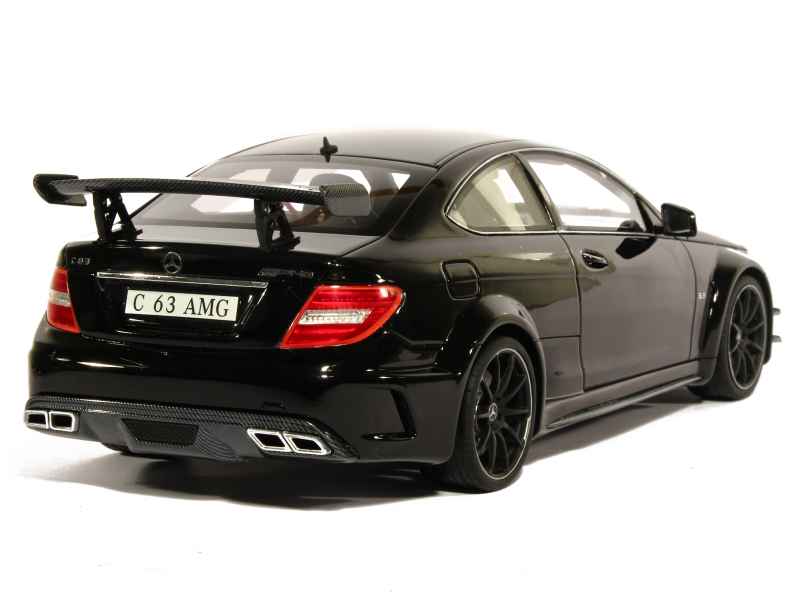 79503 Mercedes C63 AMG Coup&eacute; Black Series 2014