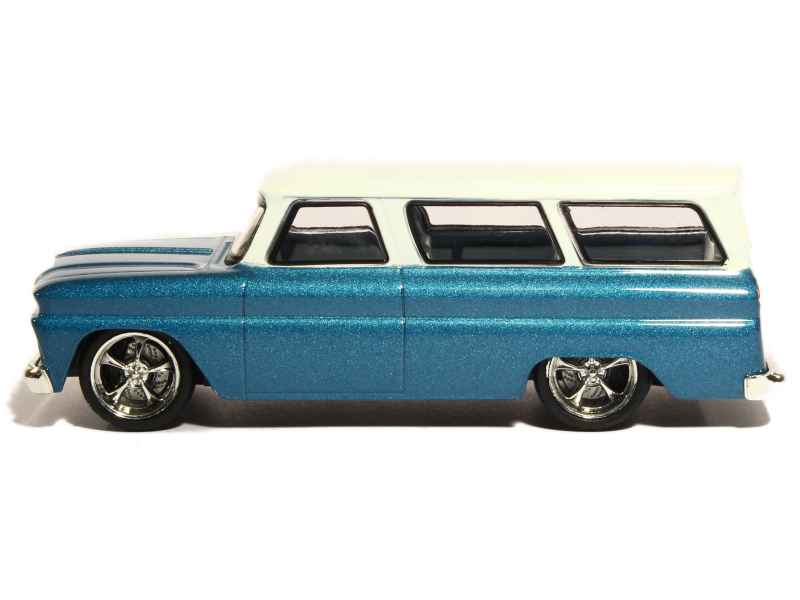 79677 Chevrolet Suburban 1966