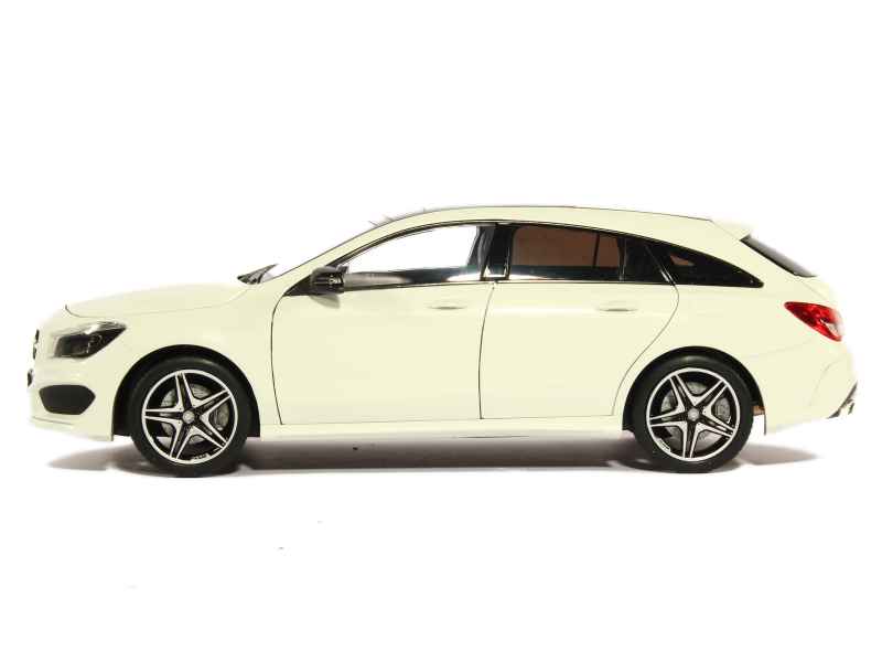 79688 Mercedes CLA Shooting Brake 2015