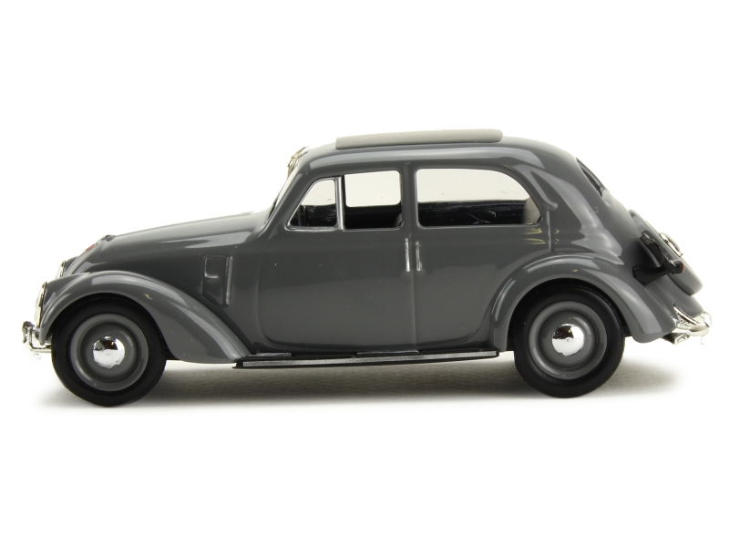 Modèle Réduit Fiat 1500 6 Cylindres Salon De Torino 1935 - Échelle 1/43 - Best - Neuf