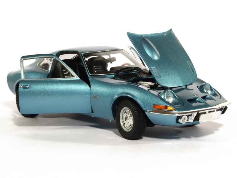 殿堂 ミニチャンプス 180049030 1/18 オペル GT 1972 ブルー 乗用車