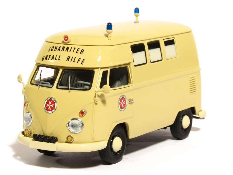 Volkswagen - Combi T3 Surélevé Ambulance - Motor Max - 1/24 - Autos