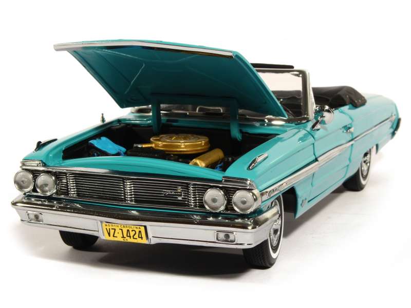 Ford Roadster 1934 Cabriolet Solido 8008 – Vert Pastel, échelle 1/18, état Neuf