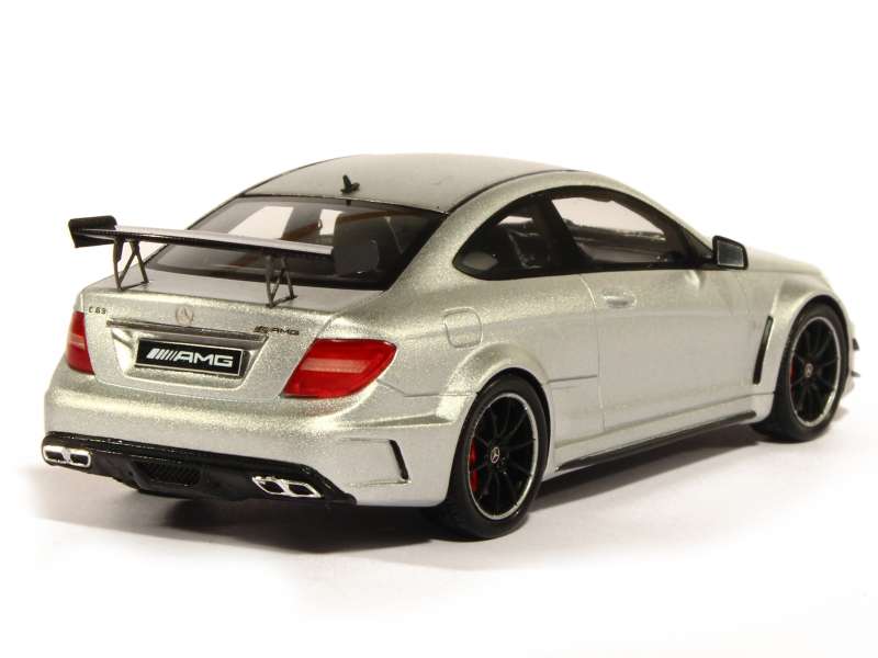80242 Mercedes C63 AMG Coup&eacute; Black Series
