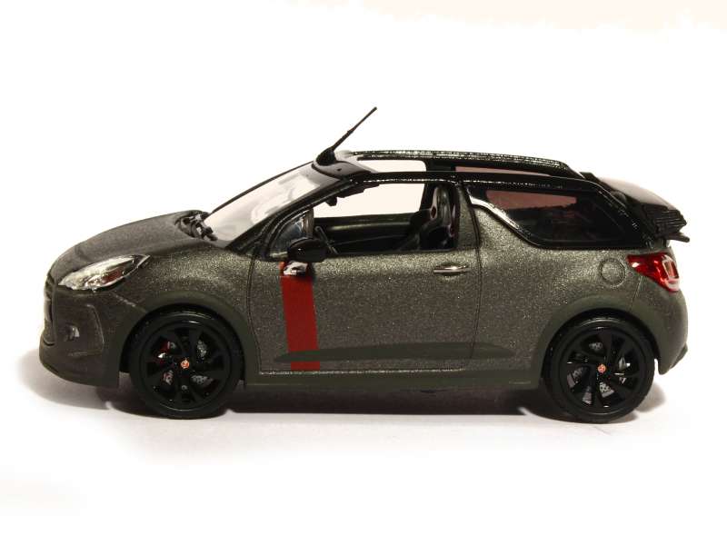 80295 Citroën DS3 Cabrio Racing 2013