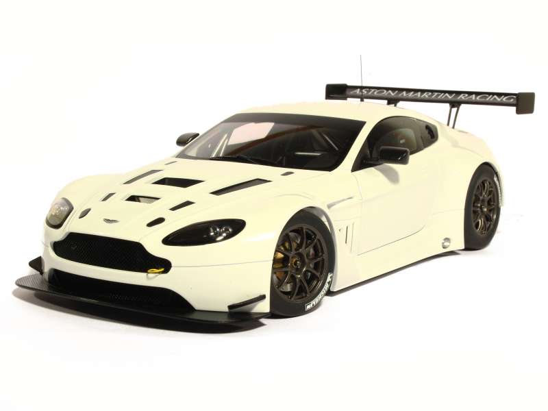 Aston Martin Vantage V12 GT3 1/18 Autoart 81307 – Miniature Collection, Blanc