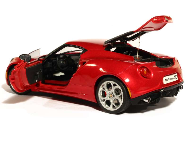80561 Alfa Romeo 4C 2013