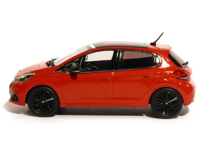 Peugeot 208 1/43 - norev - Modélisme