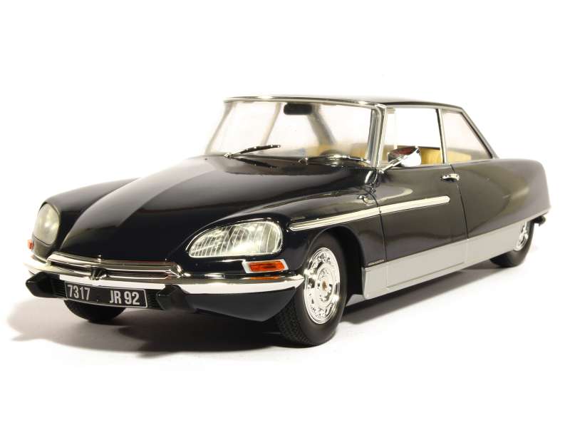 81000 Citroën DS21 Chapron Le Léman 1968