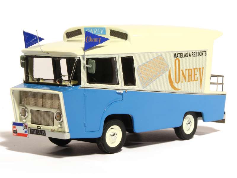 81036 Renault 1400 KG Type R 2086 1961
