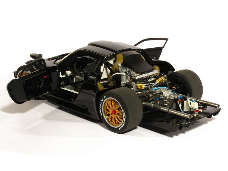 81041 Porsche 911 GT1 Test 1997
