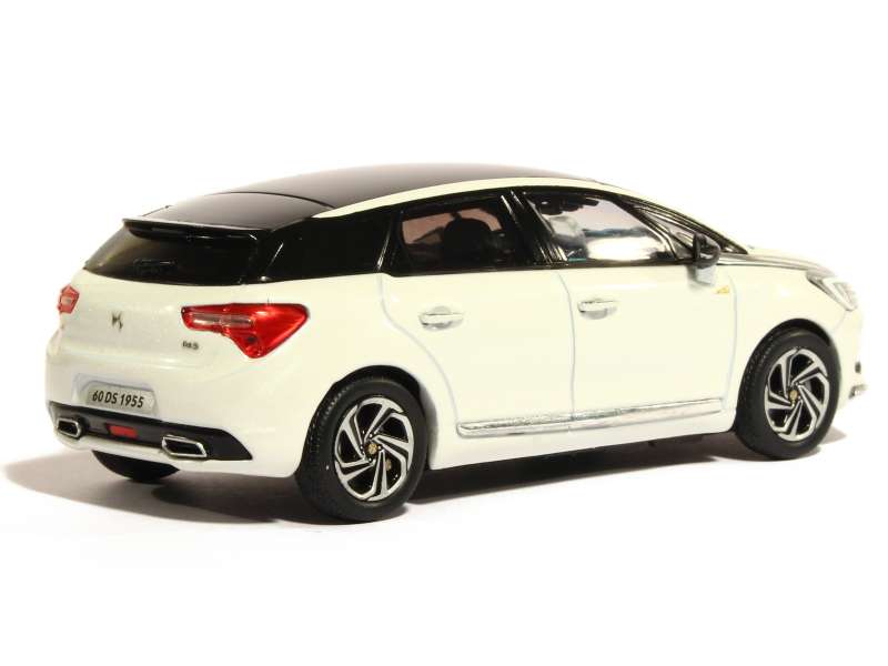 MAJORETTE coffret neuf 5 CITROEN DS 19 GIFPACK ech 1/64 EUR 23,90