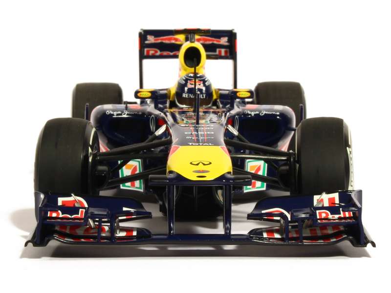 81077 Red Bull RB7 Renault Japan GP 2011